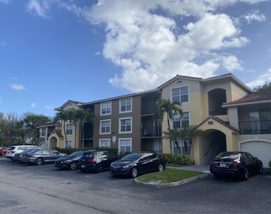 15055 Michelangelo Boulevard - Photo Thumbnail 17