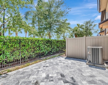 2854 Bard Street - Photo Thumbnail 30