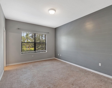 2854 Bard Street - Photo Thumbnail 14
