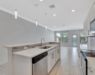 2854 Bard Street - Photo Thumbnail 4