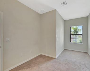 2854 Bard Street - Photo Thumbnail 20