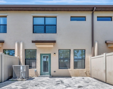 2854 Bard Street - Photo Thumbnail 28