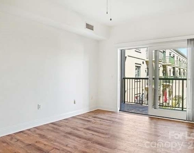721 Governor Morrison Street - Photo Thumbnail 7