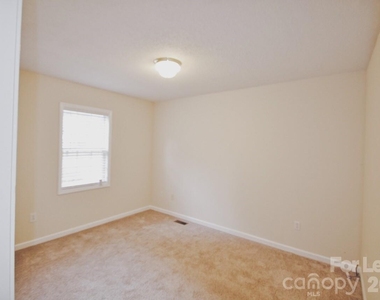 5139 Silver Tree Trail - Photo Thumbnail 7