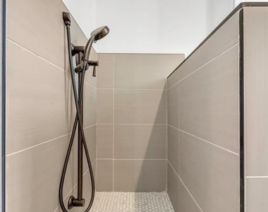 1106 Anniston Place - Photo Thumbnail 8