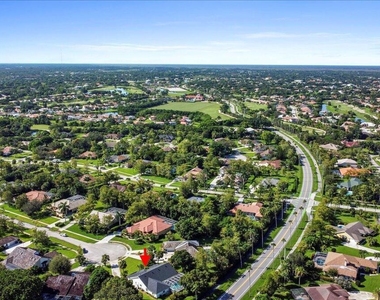 15575 Woodmar Court - Photo Thumbnail 38