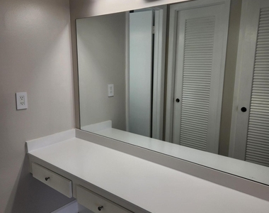 5301 Nw 2nd Avenue - Photo Thumbnail 3