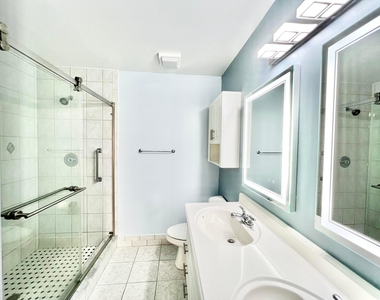 15306 W Tranquility Lake Drive - Photo Thumbnail 41
