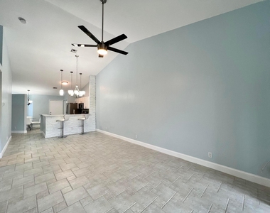 15306 W Tranquility Lake Drive - Photo Thumbnail 27