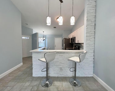 15306 W Tranquility Lake Drive - Photo Thumbnail 14