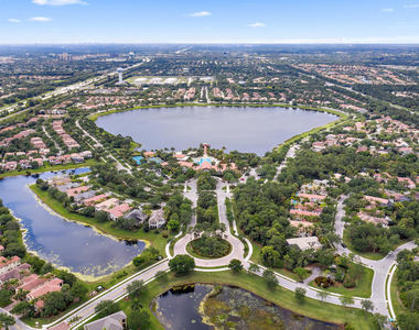 1029 Vintner Boulevard - Photo Thumbnail 40