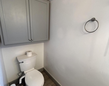 311 S K Street - Photo Thumbnail 12