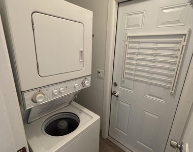 311 S K Street - Photo Thumbnail 13