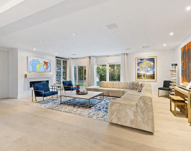 143 Foxtail Drive - Photo Thumbnail 5