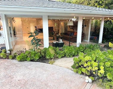 27424 Rainbow Ridge - Photo Thumbnail 21