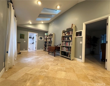 27424 Rainbow Ridge - Photo Thumbnail 37