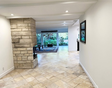27424 Rainbow Ridge - Photo Thumbnail 6