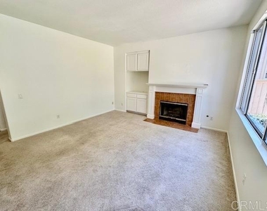 4926 Almondwood Way - Photo Thumbnail 8