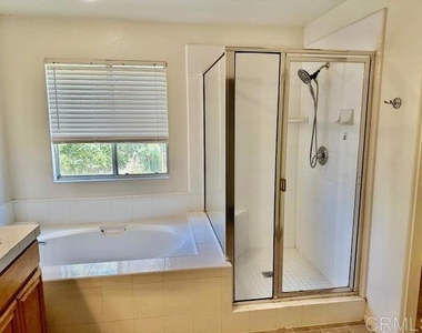 4926 Almondwood Way - Photo Thumbnail 17