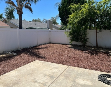 28561 Foxboro Lane - Photo Thumbnail 23