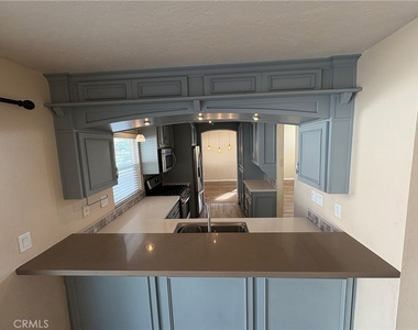 28561 Foxboro Lane - Photo Thumbnail 7