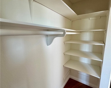1523 Windsor Road - Photo Thumbnail 23
