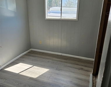 2801 Road Johnson Rd - Photo Thumbnail 2