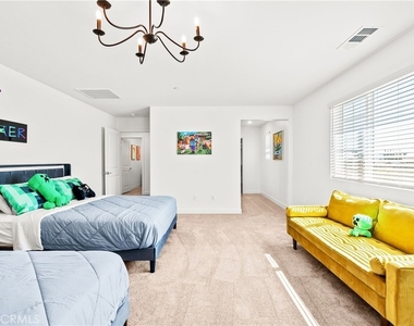 2634 Hannah Creek Lane - Photo Thumbnail 31