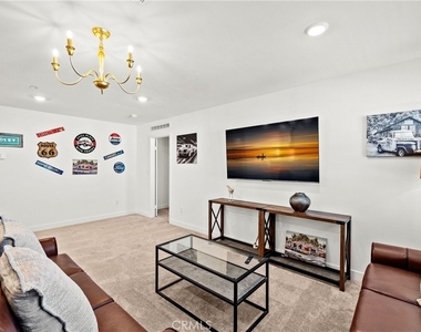 2634 Hannah Creek Lane - Photo Thumbnail 7