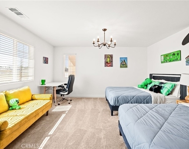 2634 Hannah Creek Lane - Photo Thumbnail 30