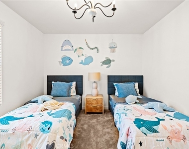 2634 Hannah Creek Lane - Photo Thumbnail 28