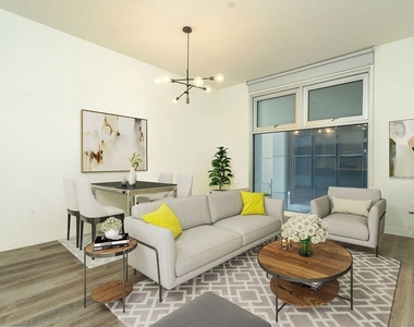 630 W 6th Street - Photo Thumbnail 13