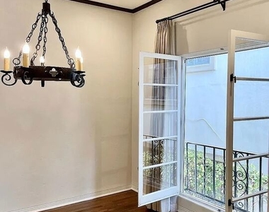 1330 N Harper Avenue - Photo Thumbnail 10