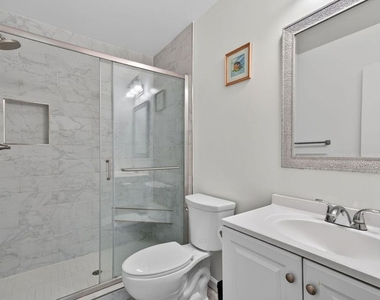 5005 Stoney Creek Road - Photo Thumbnail 9
