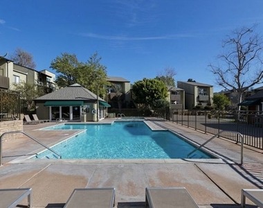 5005 Stoney Creek Road - Photo Thumbnail 17