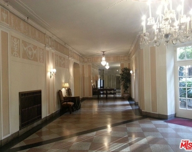 3278 Wilshire Boulevard - Photo Thumbnail 5