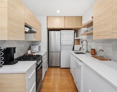 621 Rose Avenue - Photo Thumbnail 7