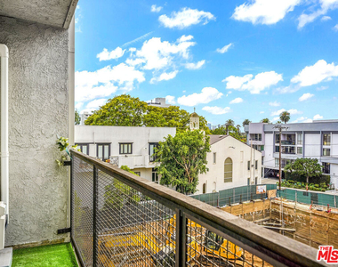 9005 Cynthia Street - Photo Thumbnail 13