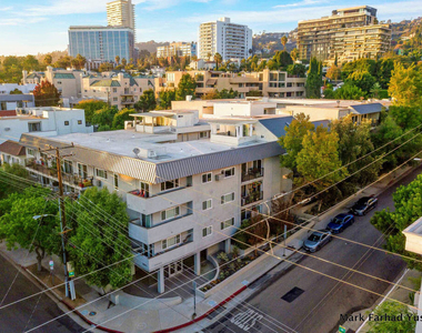 9005 Cynthia Street - Photo Thumbnail 3
