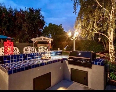 4502 Wolsey Court - Photo Thumbnail 11
