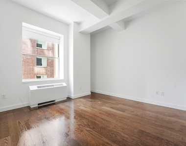 116 John St - Photo Thumbnail 1