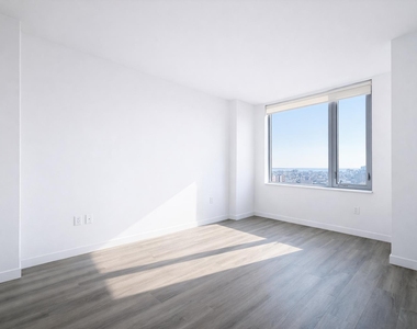 1524 Sheepshead Bay Road - Photo Thumbnail 4