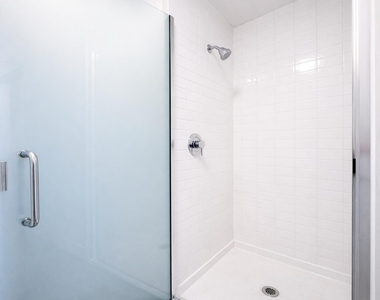 1524 Sheepshead Bay Road - Photo Thumbnail 7