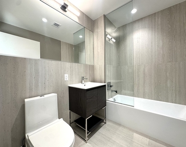 91 Bruckner Blvd - Photo Thumbnail 4