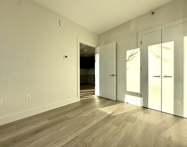 91 Bruckner Blvd - Photo Thumbnail 7