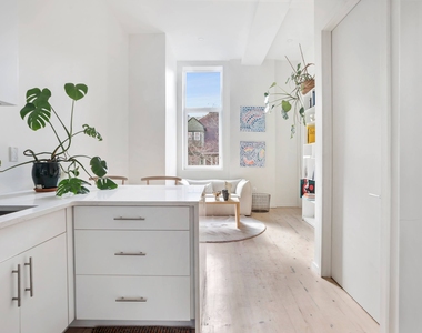 457 West 150th Street - Photo Thumbnail 2