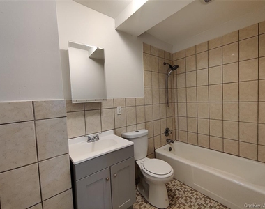 20 Noxon Street - Photo Thumbnail 11
