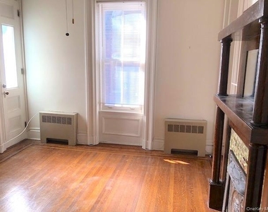 24 Vassar Street - Photo Thumbnail 13