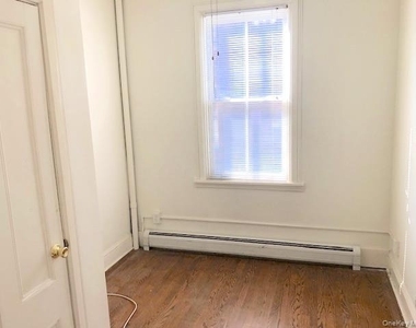24 Vassar Street - Photo Thumbnail 8