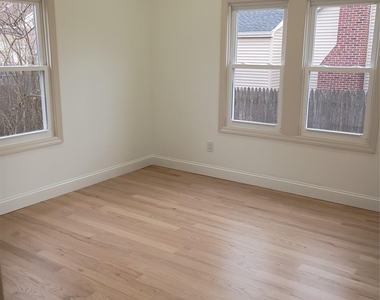9 Cleveland Avenue - Photo Thumbnail 5